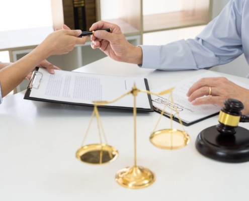 Signs You Need a New Attorney